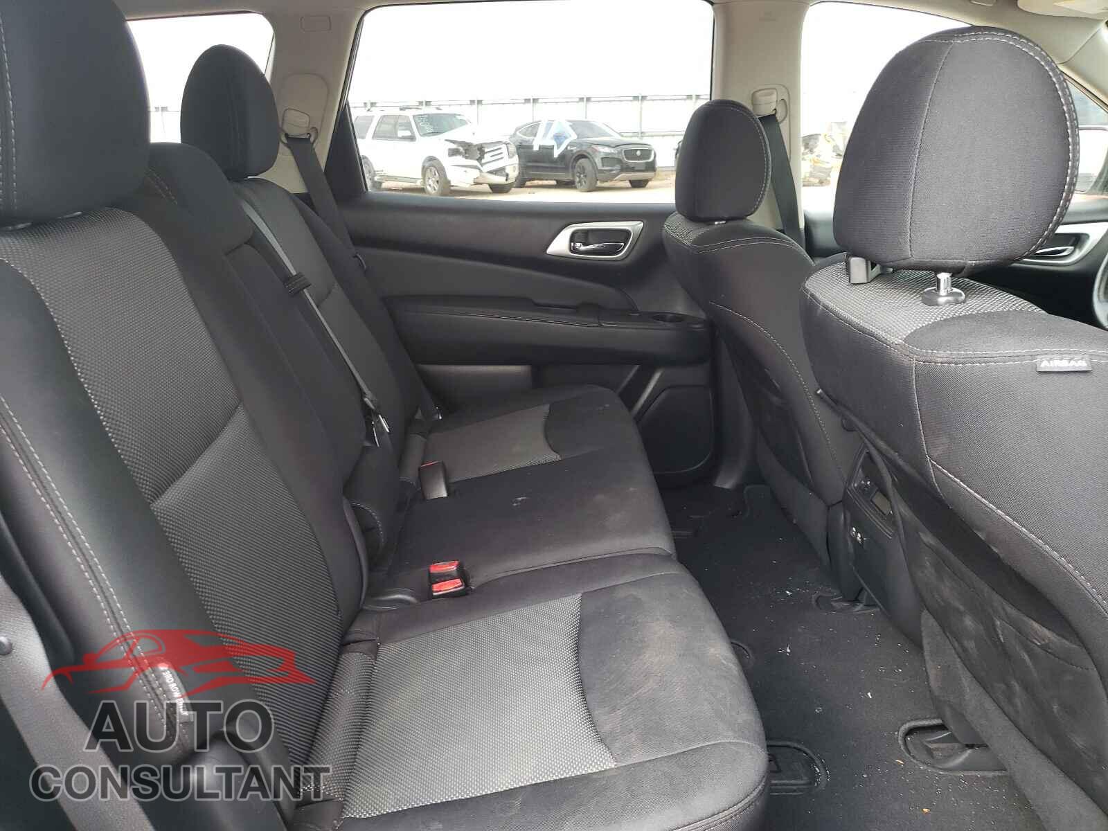 NISSAN PATHFINDER 2019 - 5N1DR2MNXKC597664