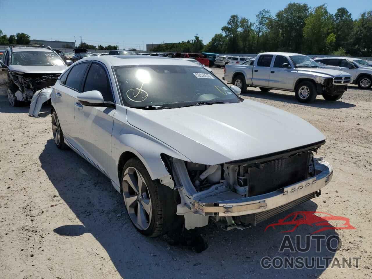 HONDA ACCORD 2018 - 1HGCV2F93JA043860