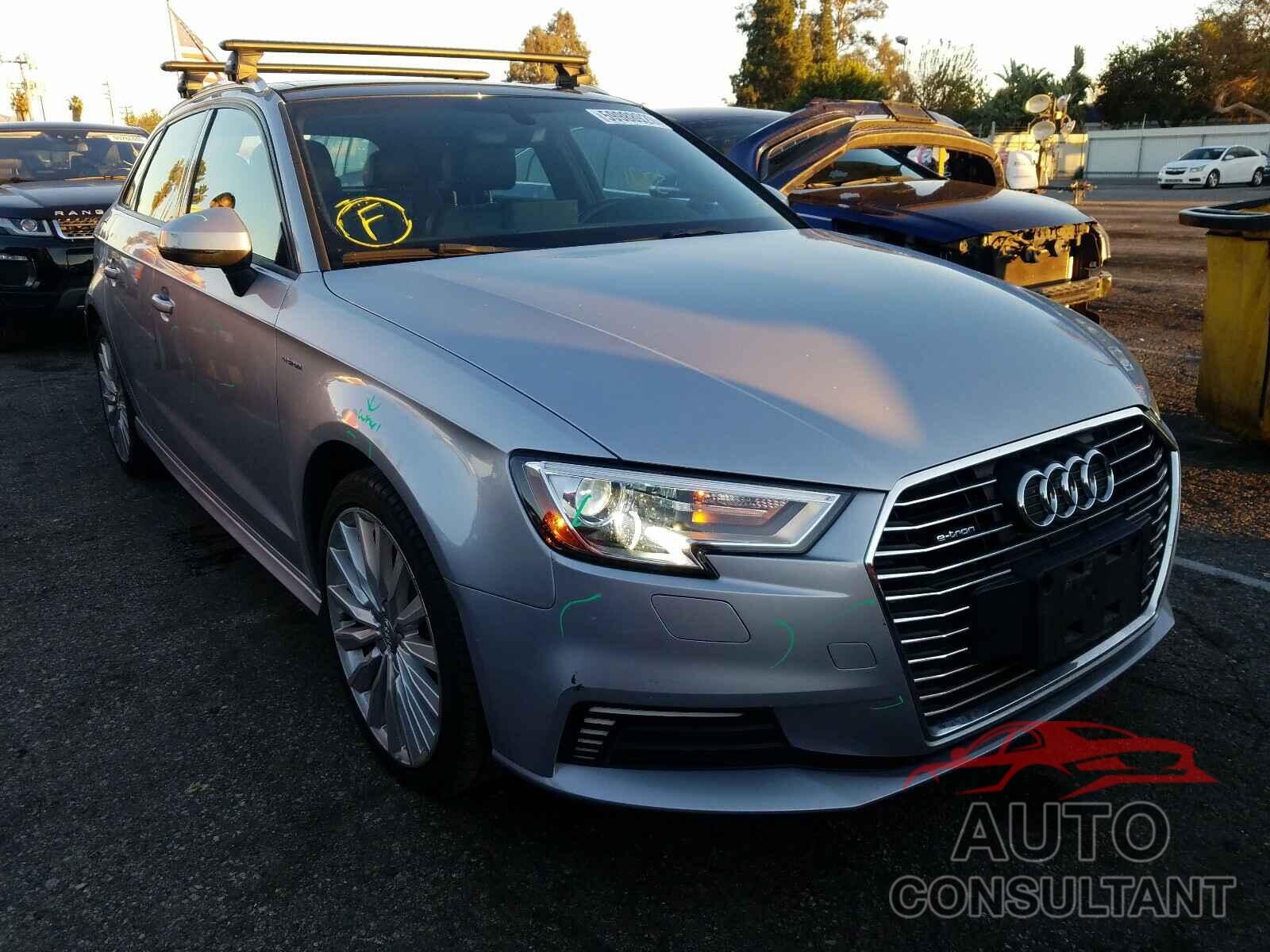 AUDI A3 2017 - WAUUPBFF3HA036126