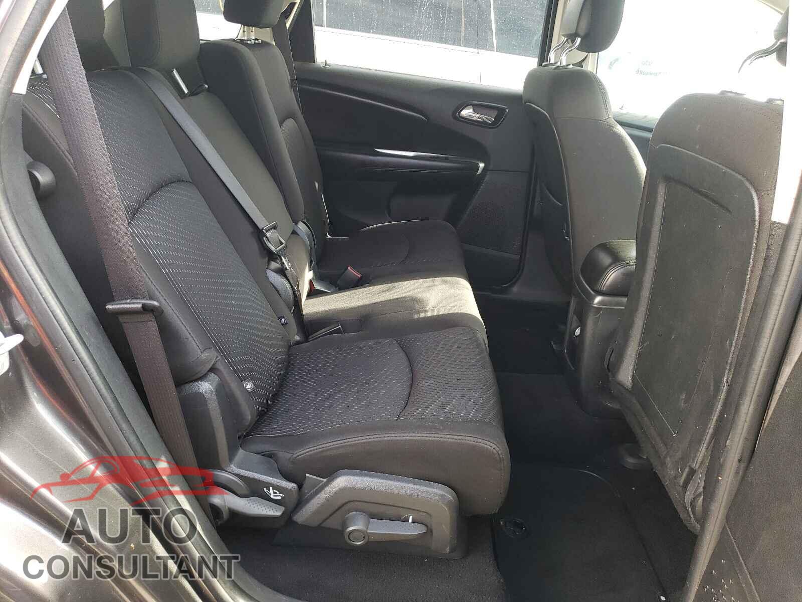 DODGE JOURNEY 2017 - 3C4PDCBG4HT530663