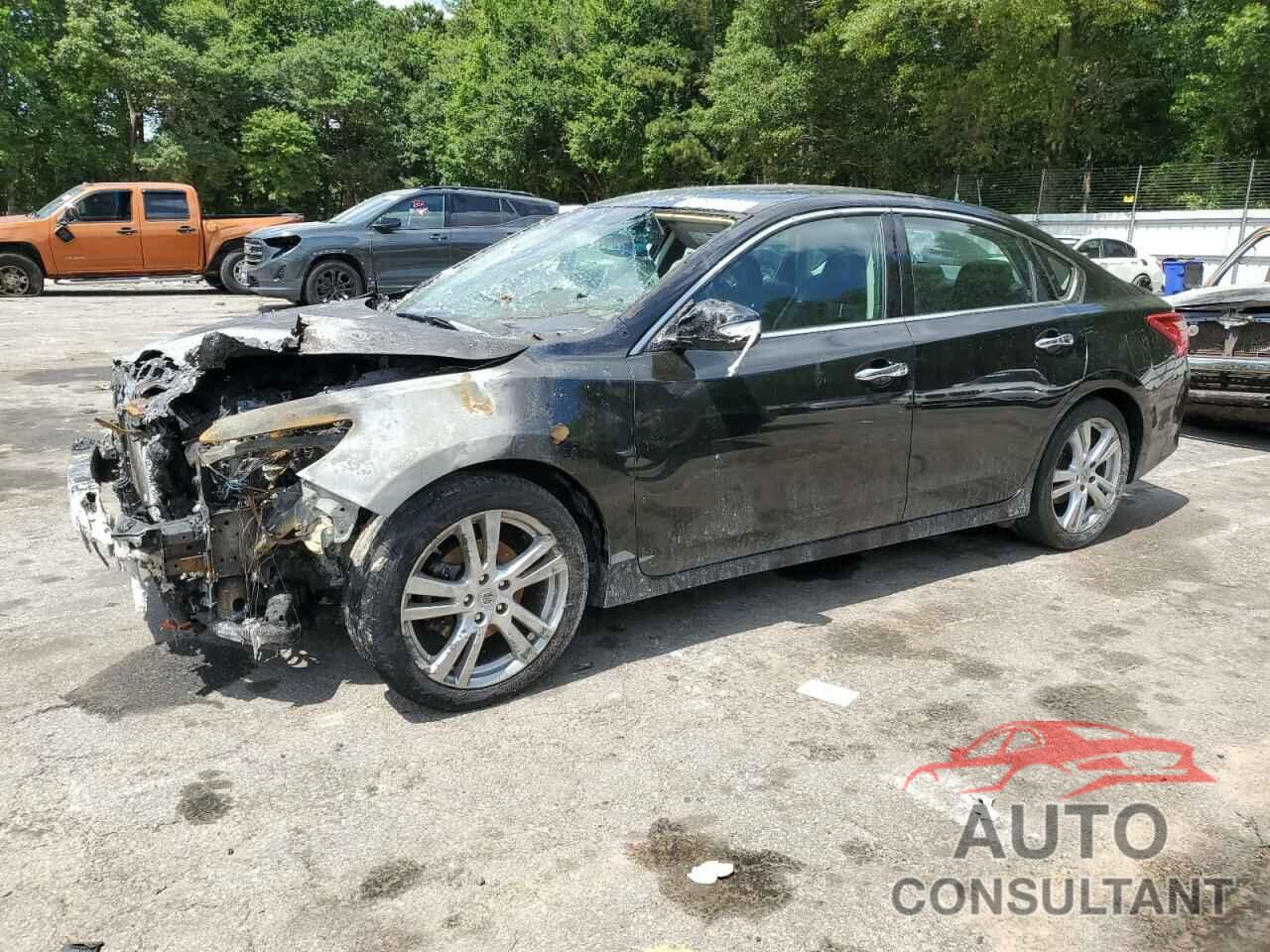 NISSAN ALTIMA 2017 - 1N4BL3AP1HC152057