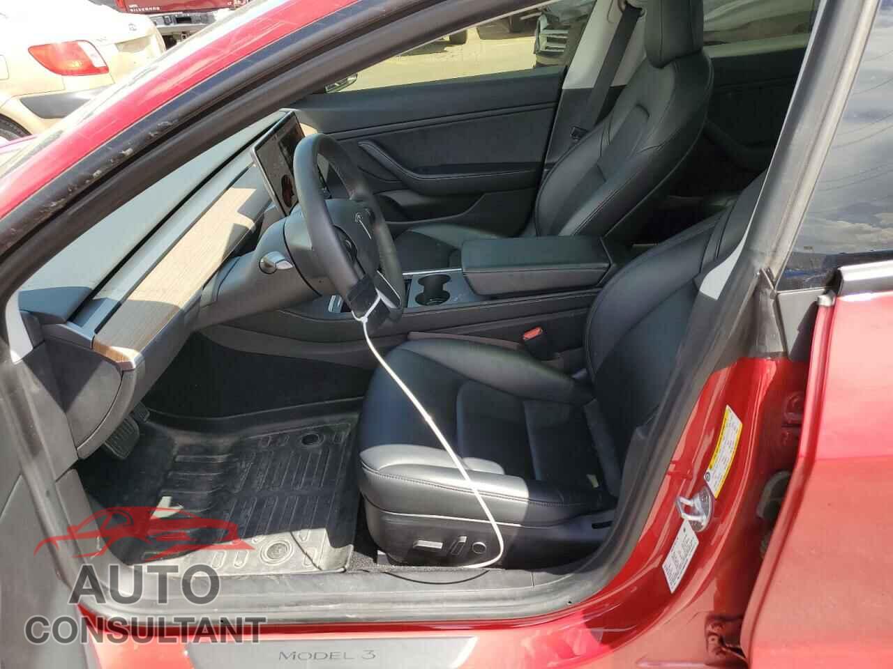 TESLA MODEL 3 2021 - 5YJ3E1EB8MF902692