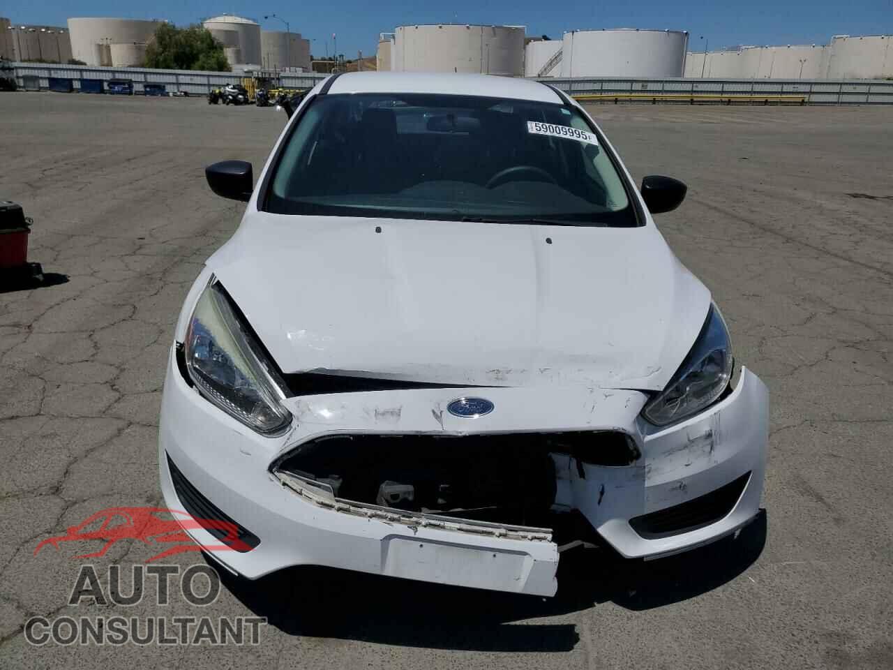 FORD FOCUS 2015 - 1FADP3E26FL306643