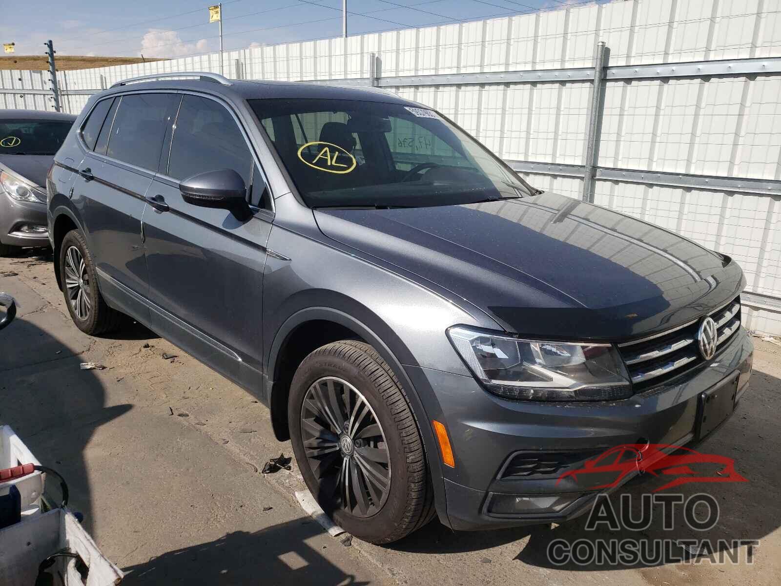 VOLKSWAGEN TIGUAN 2018 - 3VV2B7AX8JM044061