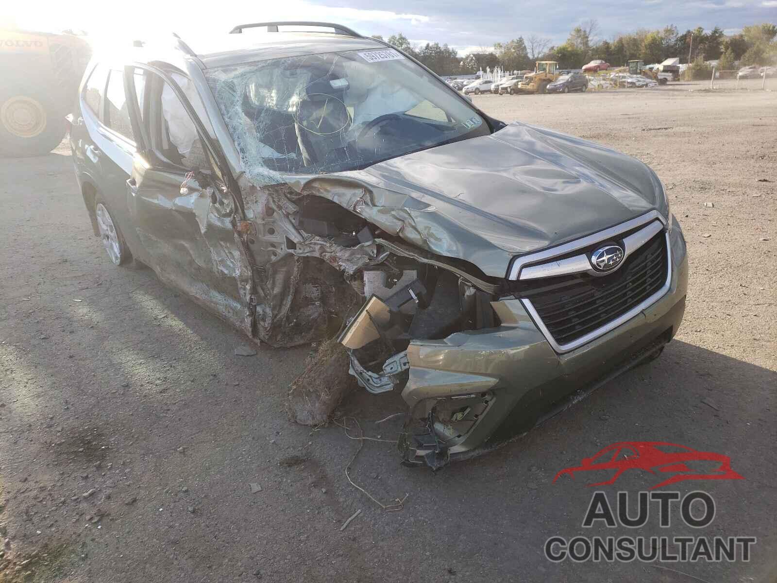 SUBARU FORESTER 2019 - JF2SKACCXKH573136