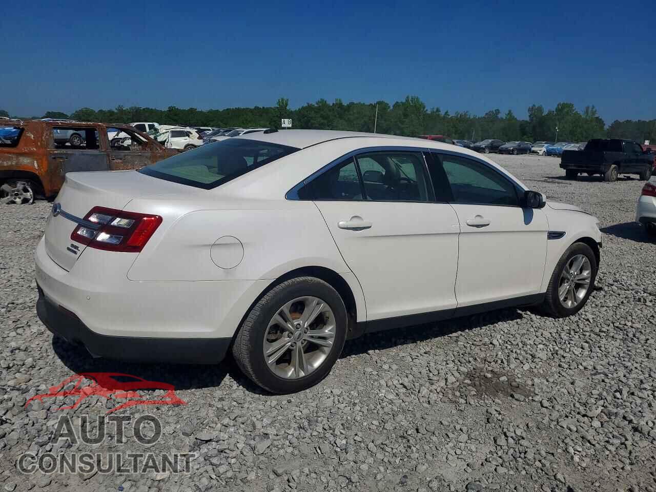 FORD TAURUS 2013 - 1FAHP2E89DG192157