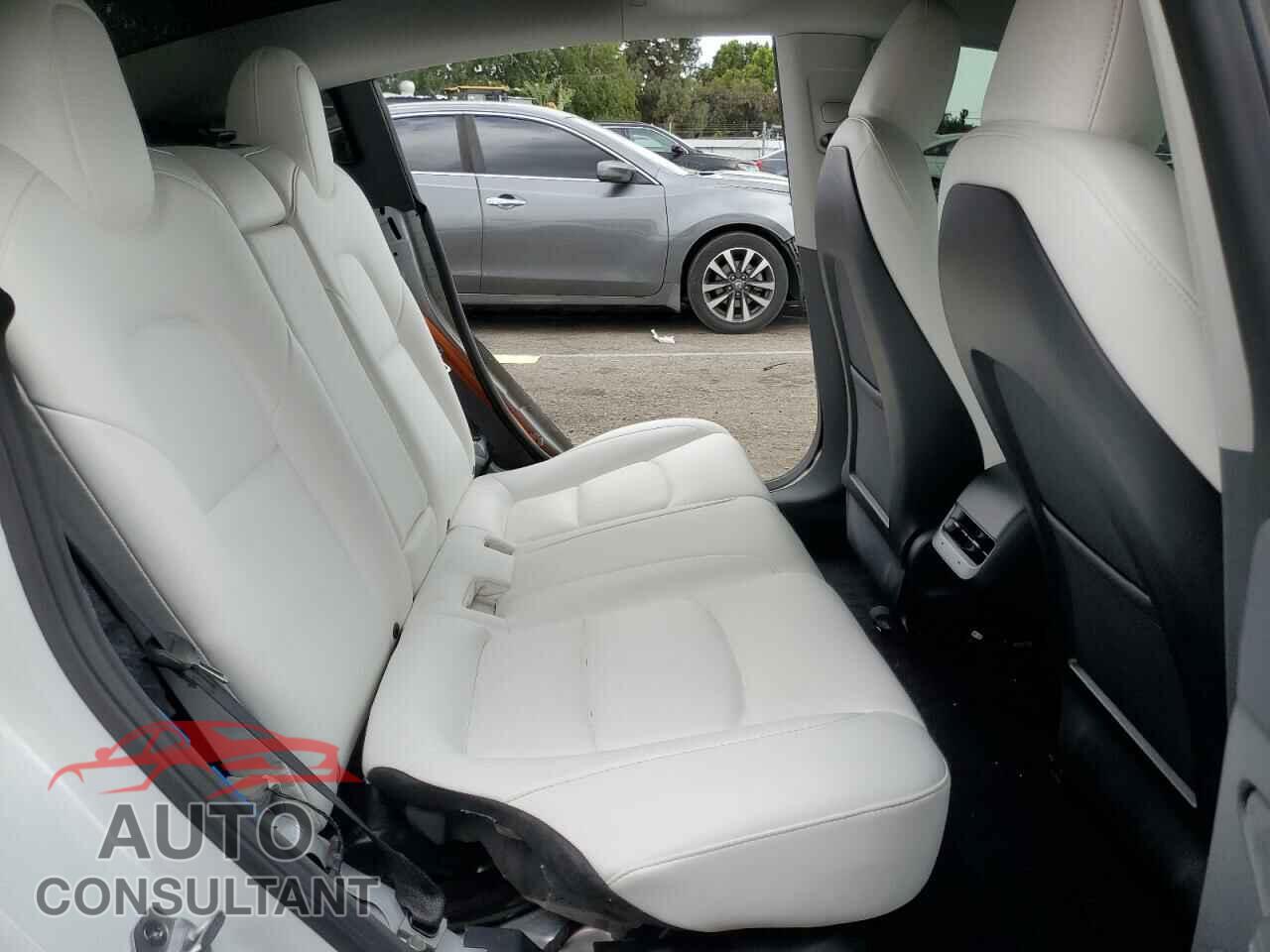TESLA MODEL 3 2023 - 5YJ3E1EA7PF652082