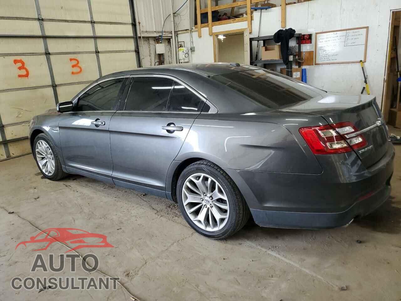 FORD TAURUS 2017 - 1FAHP2F81HG111818