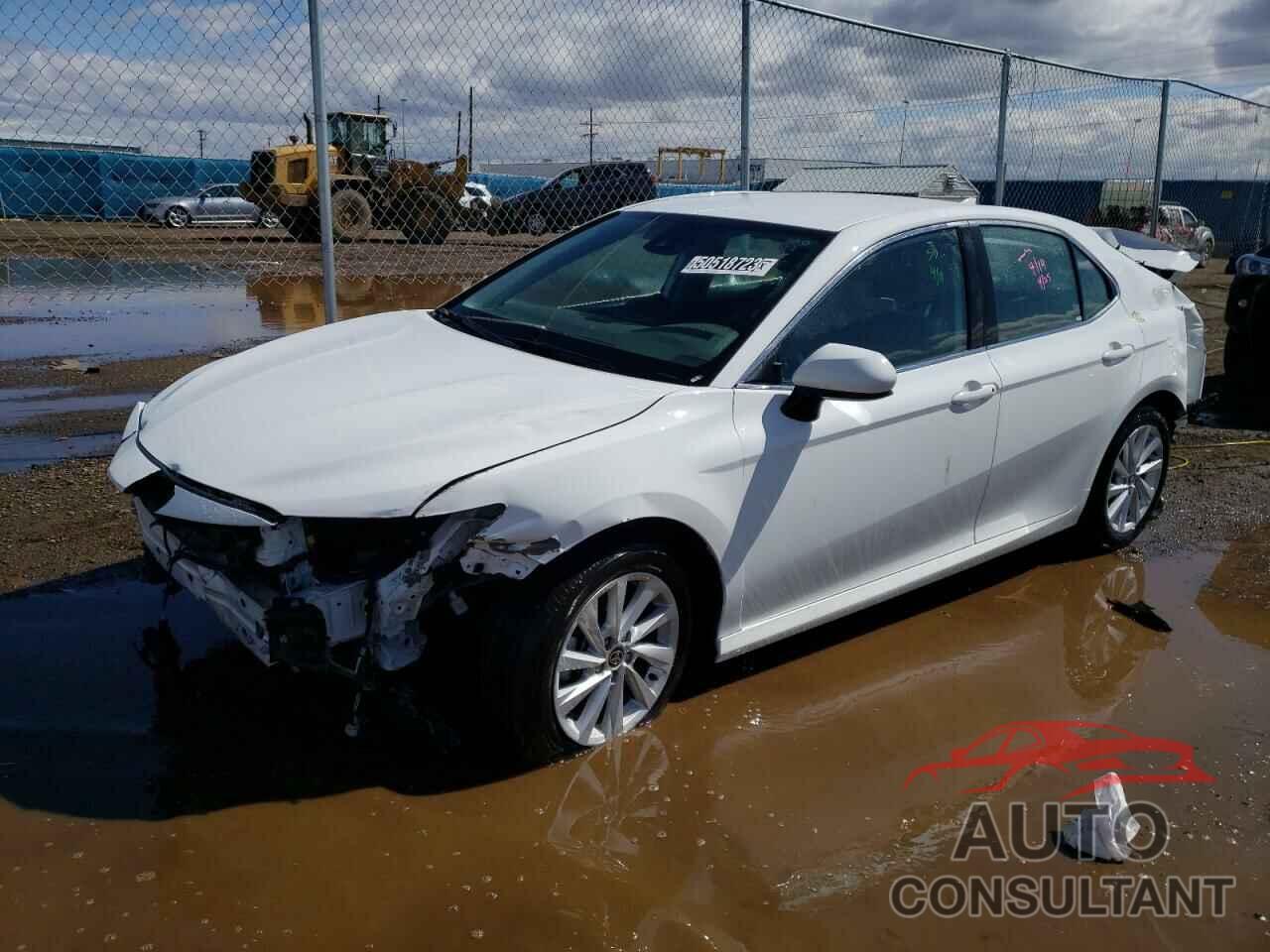 TOYOTA CAMRY 2022 - 4T1C11AK7NU666073