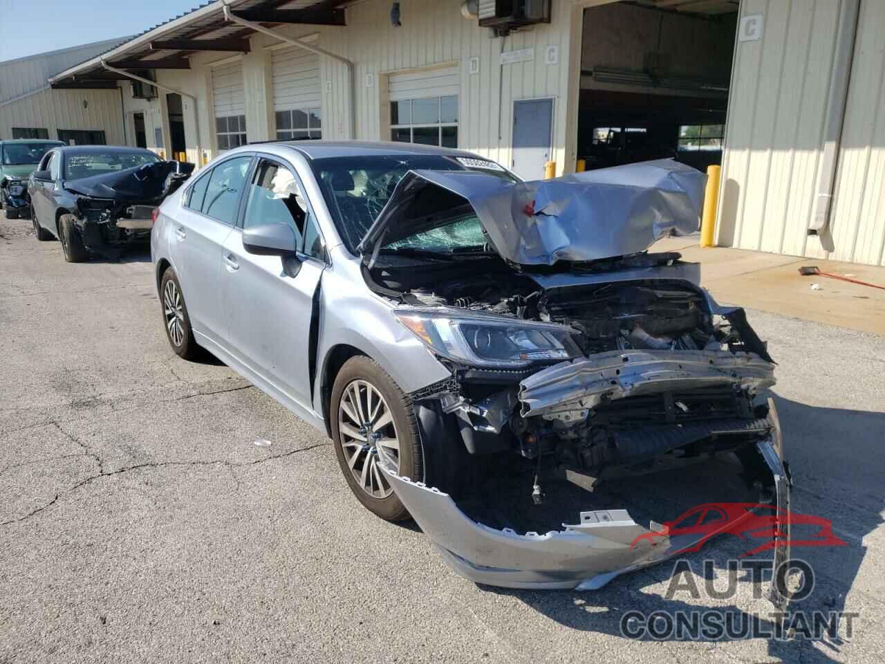 SUBARU LEGACY 2018 - 4S3BNAC68J3036499