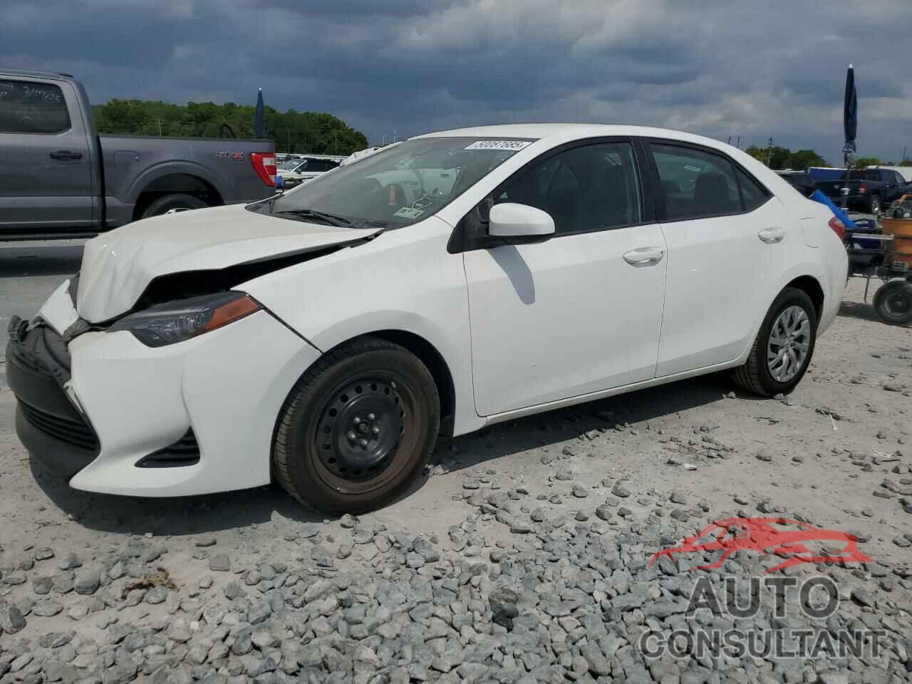 TOYOTA COROLLA 2018 - 2T1BURHE4JC104113