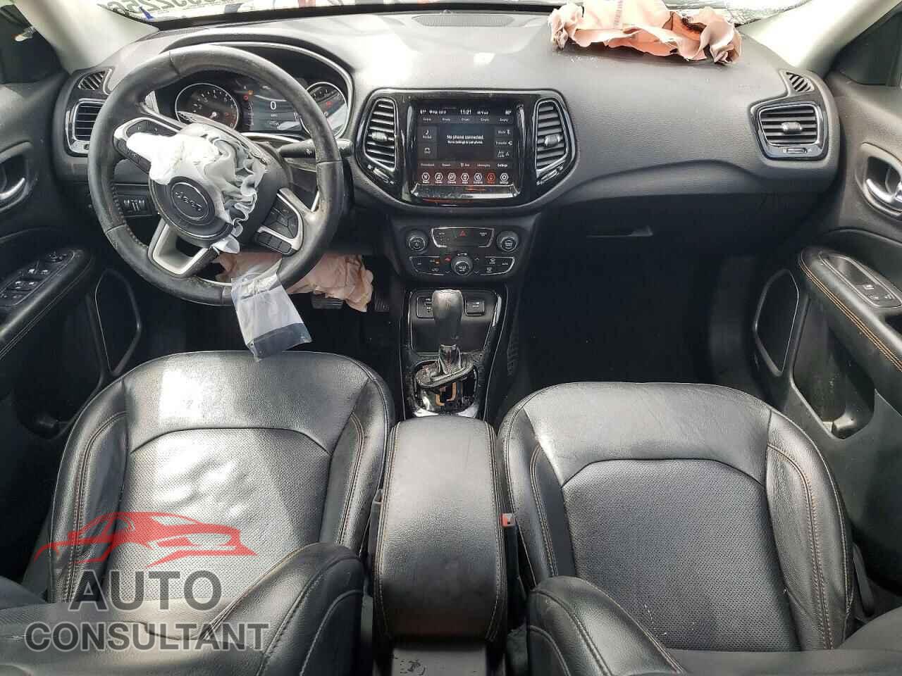 JEEP COMPASS 2020 - 3C4NJCCB9LT200710