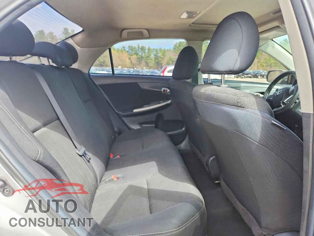 TOYOTA COROLLA 2012 - 2T1BU4EE3CC859067