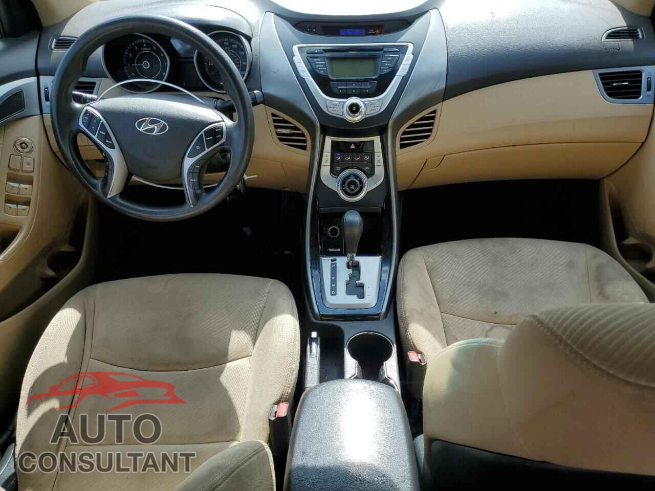 HYUNDAI ELANTRA 2012 - KMHDH4AE8CU392567