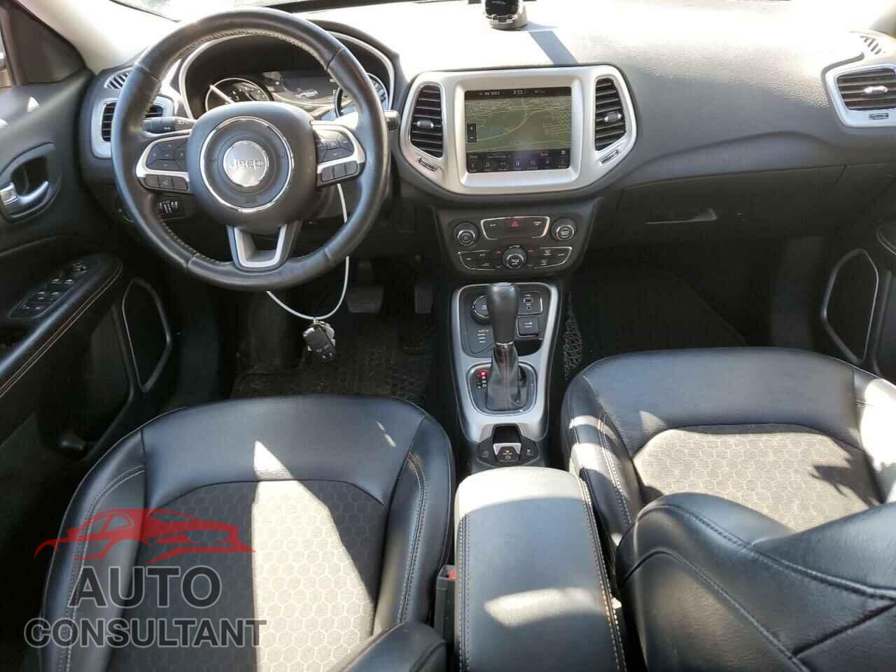 JEEP COMPASS 2017 - 3C4NJDBB6HT692403