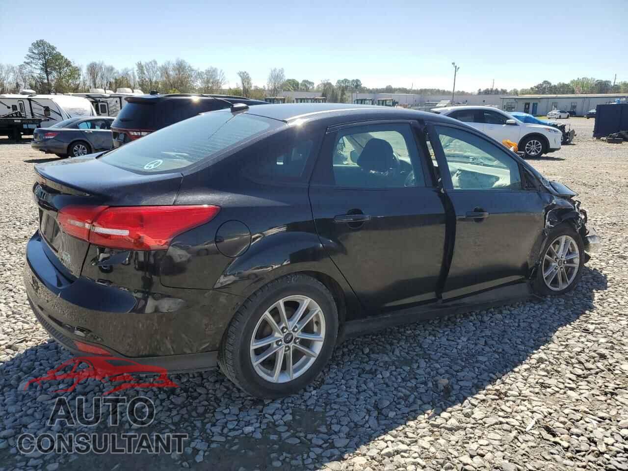FORD FOCUS 2017 - 1FADP3F24HL248615