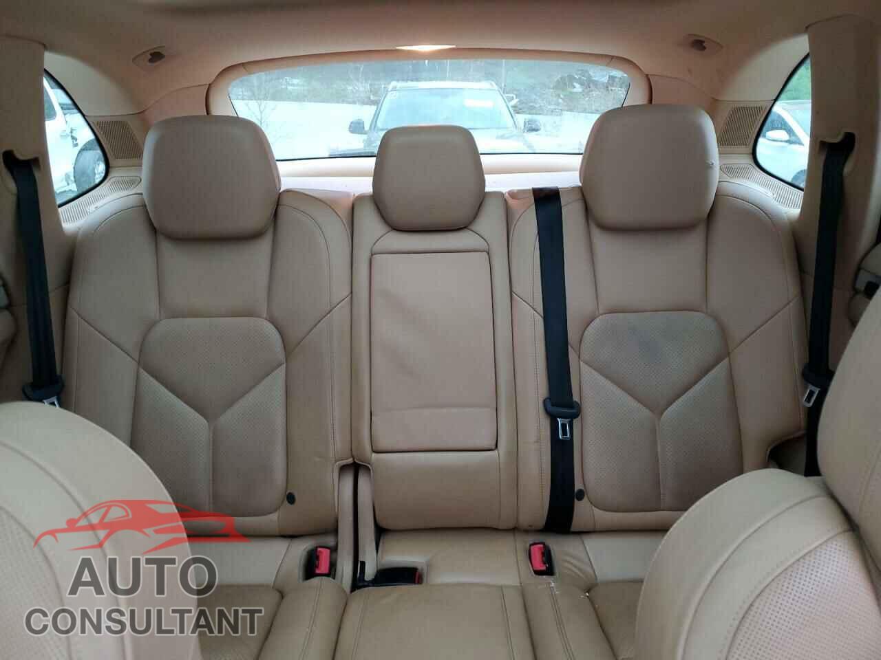 PORSCHE CAYENNE 2013 - WP1AB2A28DLA84601