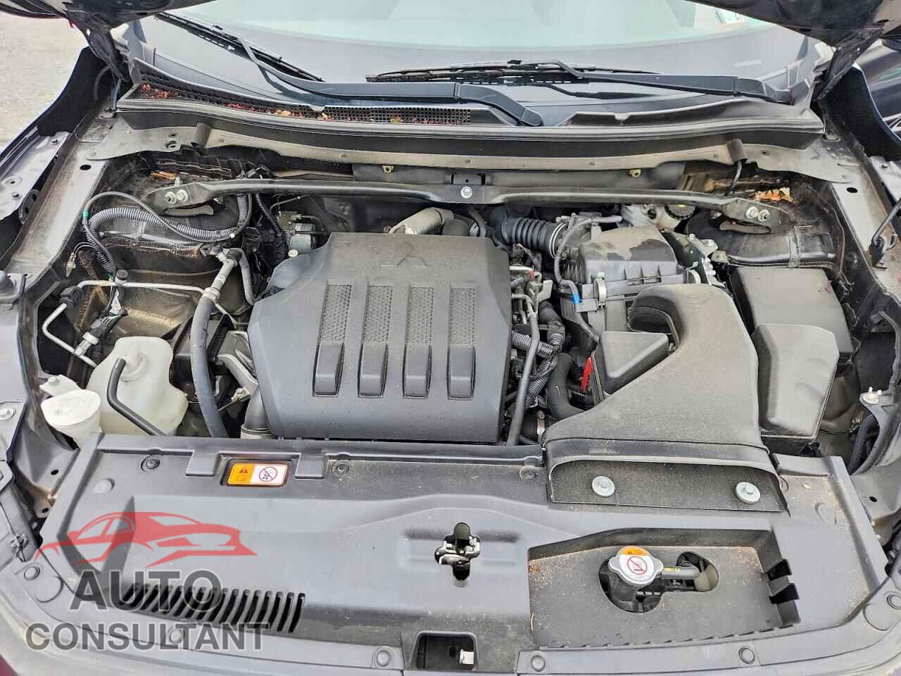 MITSUBISHI ECLIPSE 2022 - JA4ATUAA6NZ048156
