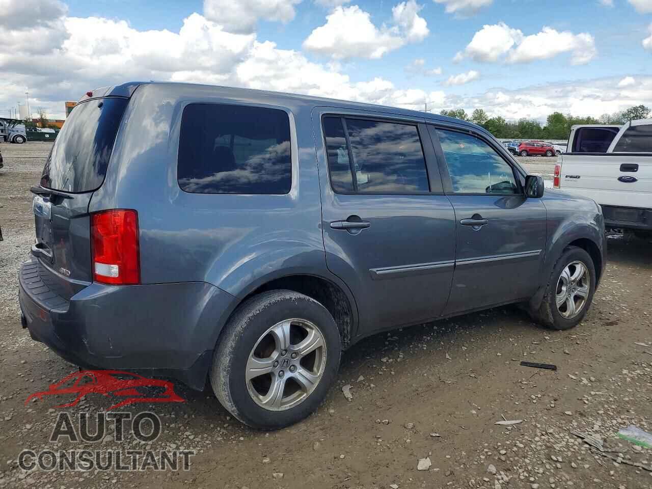 HONDA PILOT 2012 - 5FNYF4H57CB013777