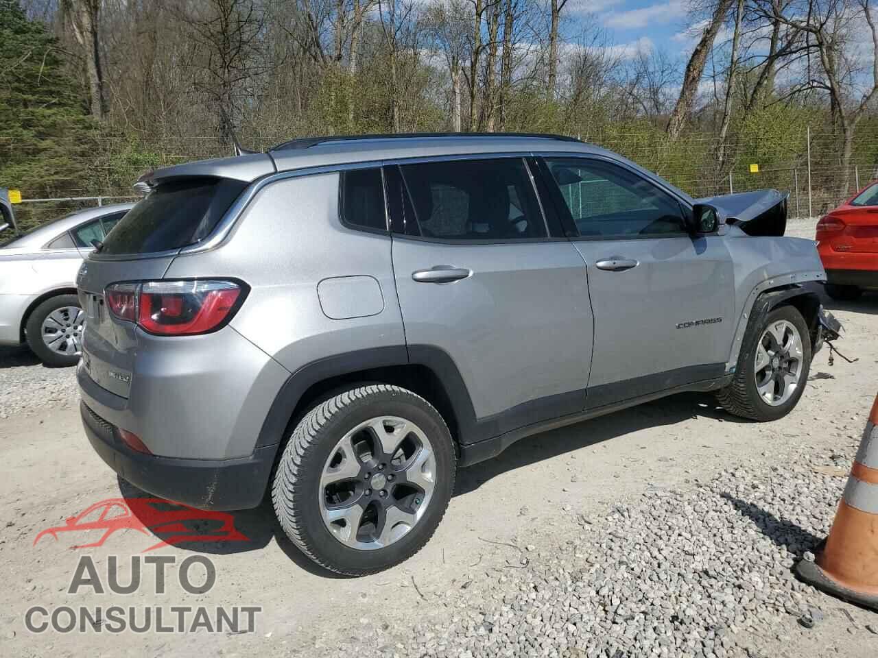 JEEP COMPASS 2019 - 3C4NJDCB3KT747525