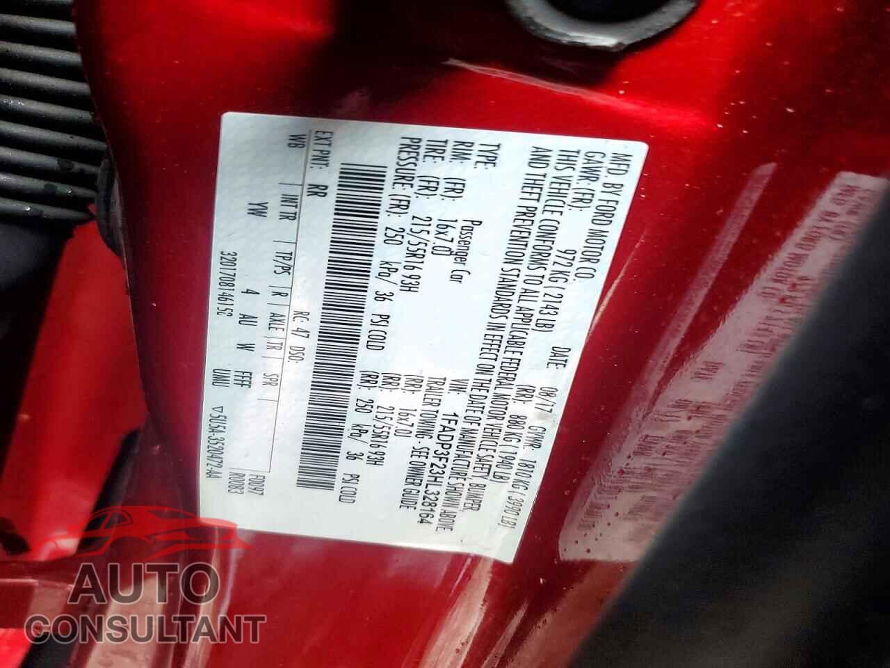 FORD FOCUS 2017 - 1FADP3F23HL328164