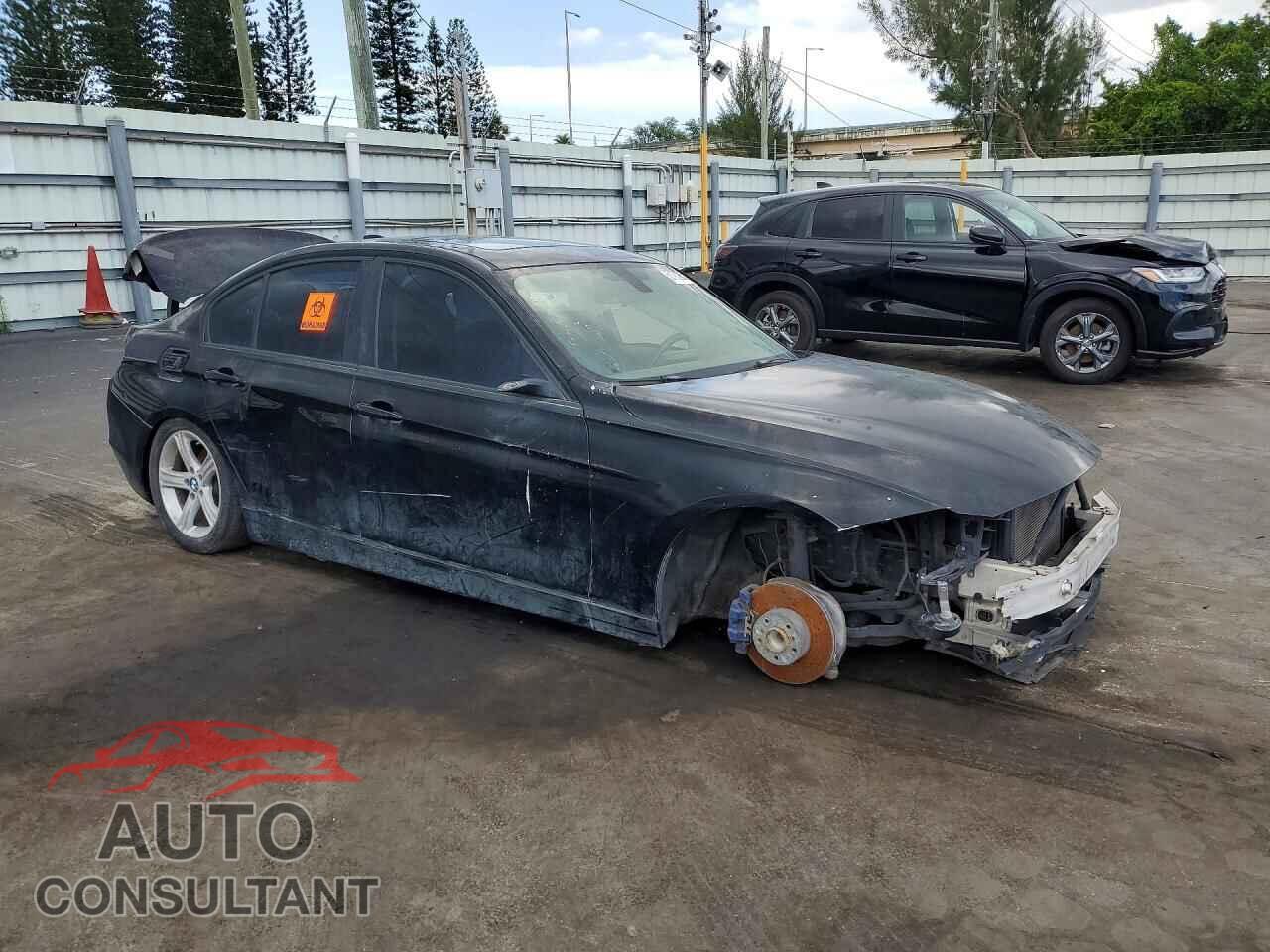 BMW 3 SERIES 2013 - WBA3C1C55DF442399