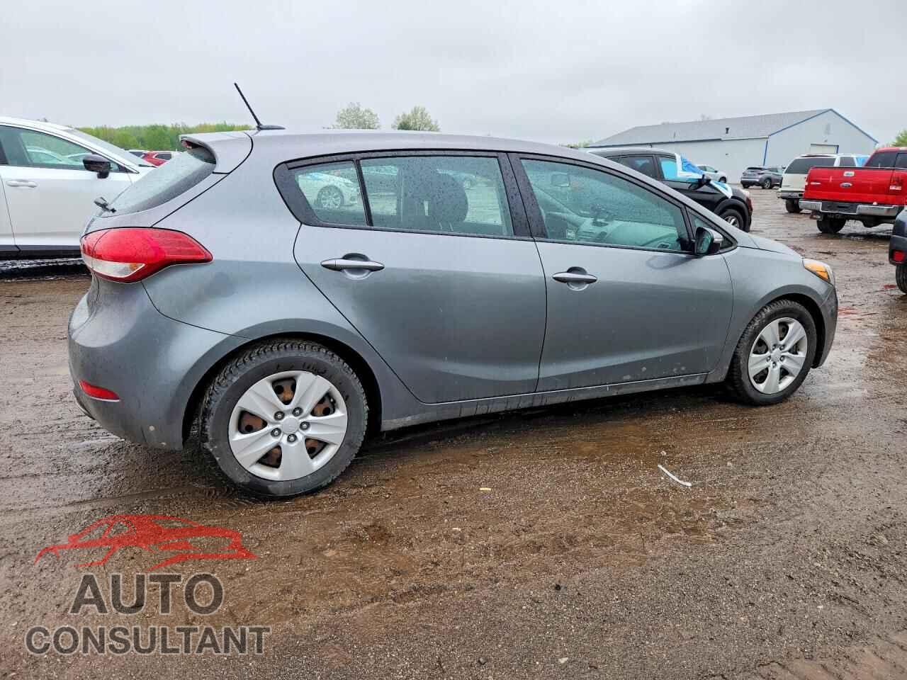 KIA FORTE 2016 - KNAFK5A84G5657724