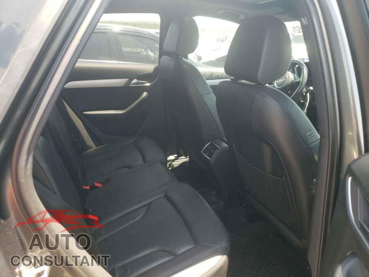 AUDI Q3 2018 - WA1ECCFS1JR029960
