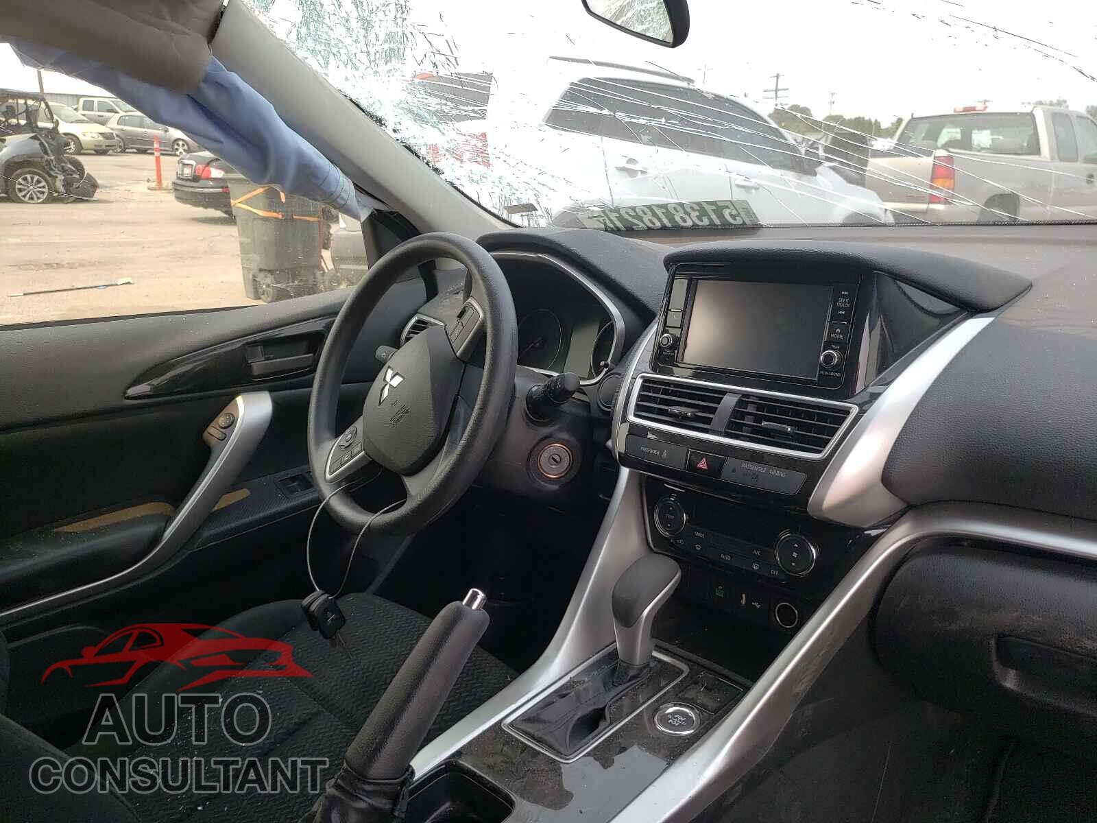 MITSUBISHI ECLIPSE 2020 - JA4AT3AA3LZ036733