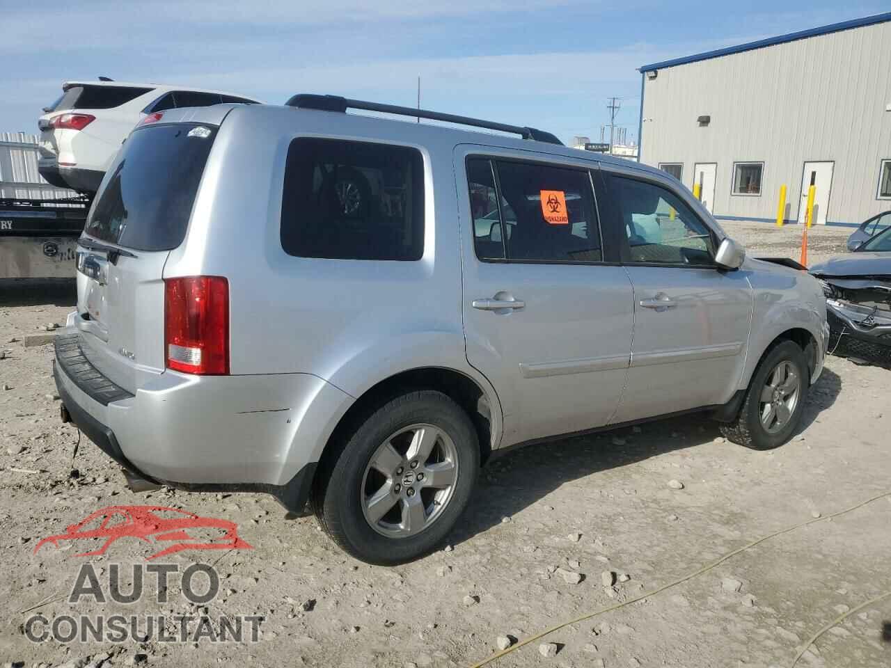 HONDA PILOT 2011 - 5FNYF4H54BB082408