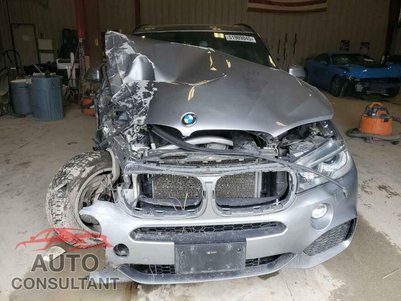 BMW X5 2014 - 5UXKR0C59E0H25711
