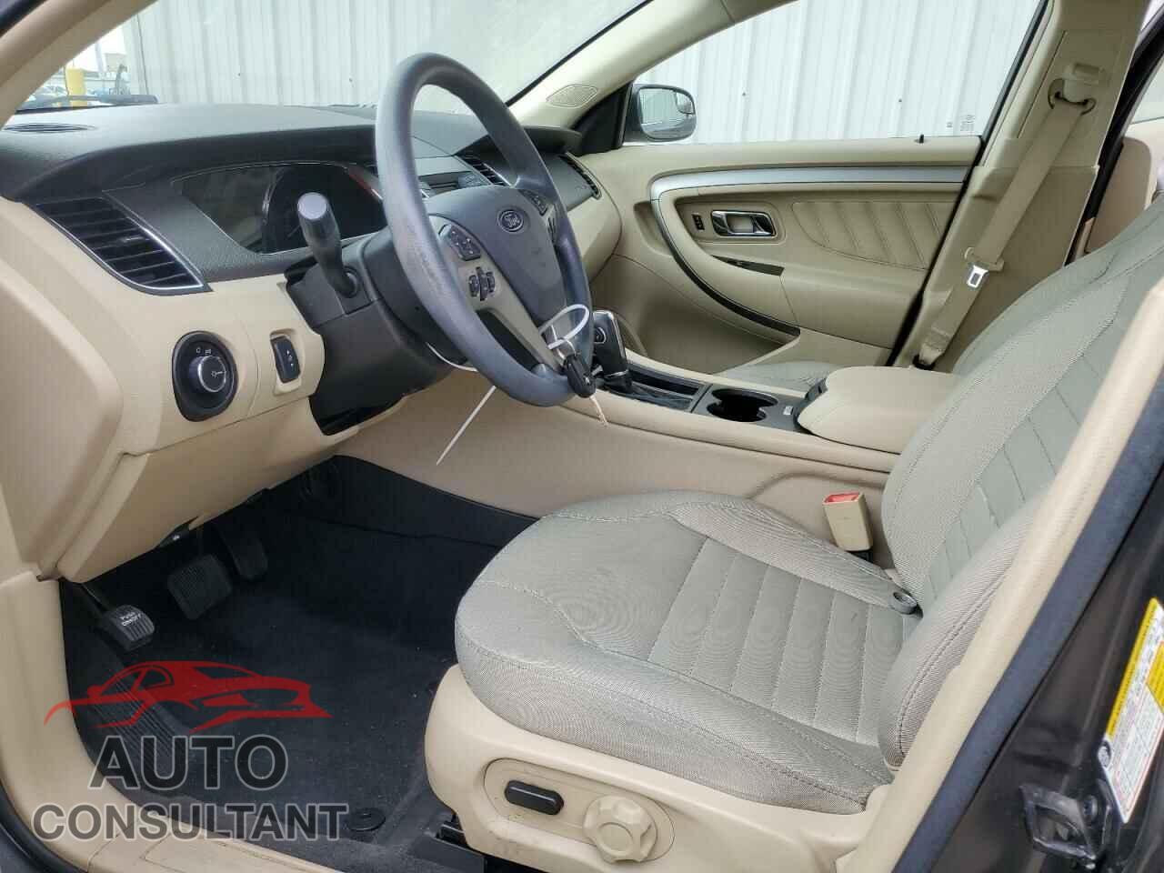 FORD TAURUS 2017 - 1FAHP2D84HG126879