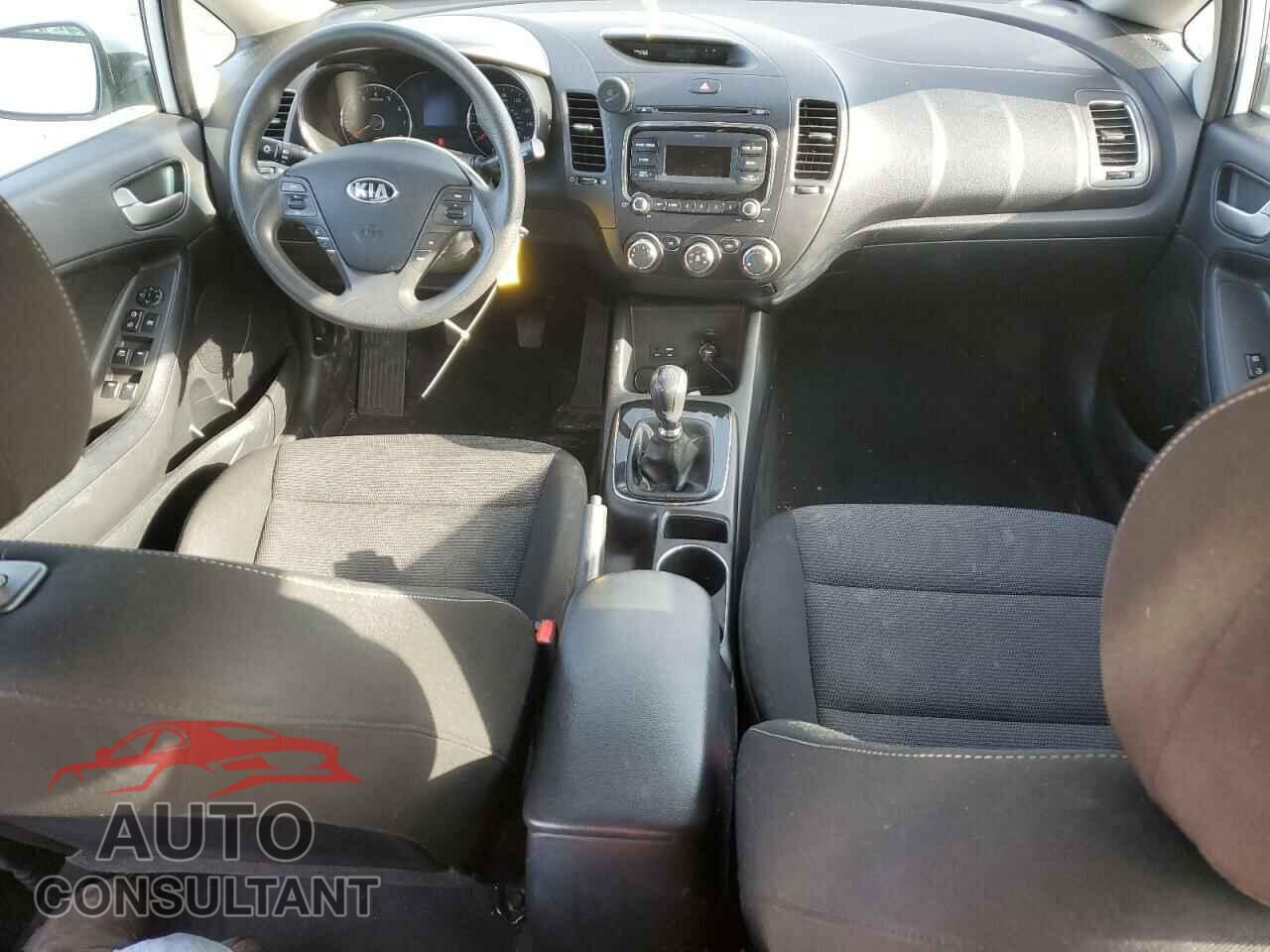 KIA FORTE 2017 - 3KPFK4A78HE147807