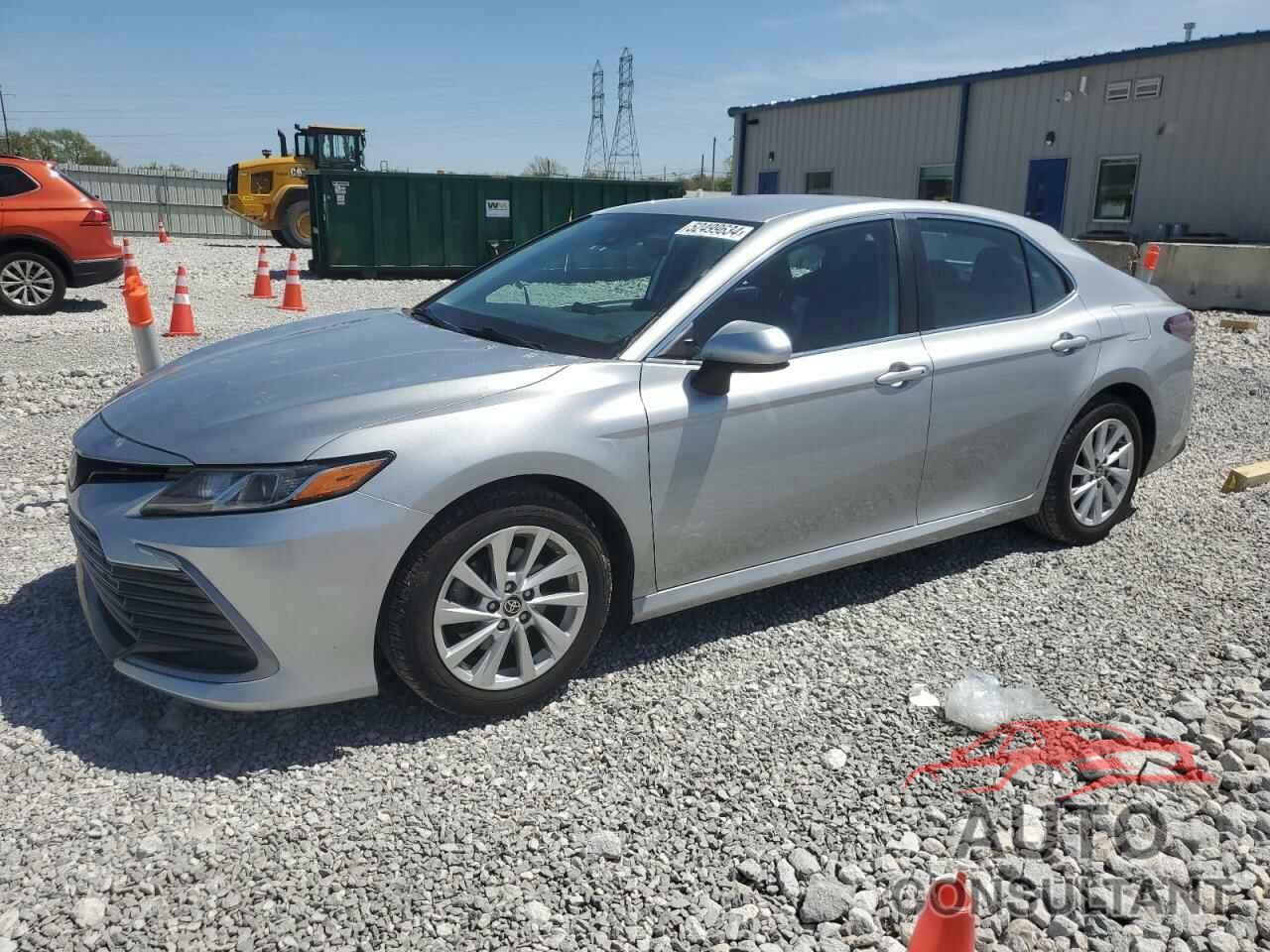 TOYOTA CAMRY 2021 - 4T1C11AK7MU562911