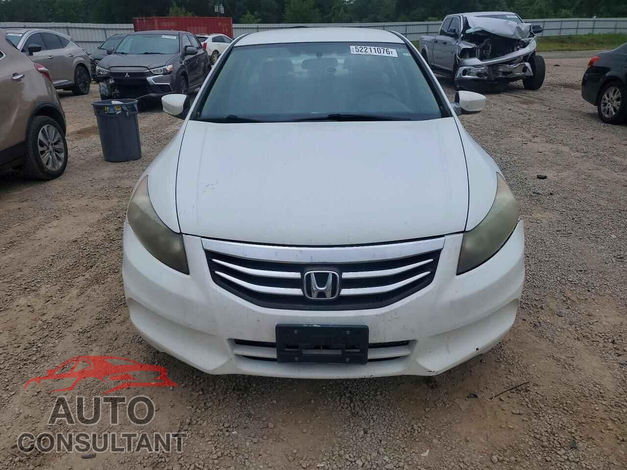 HONDA ACCORD 2011 - 1HGCP2F61BA111719
