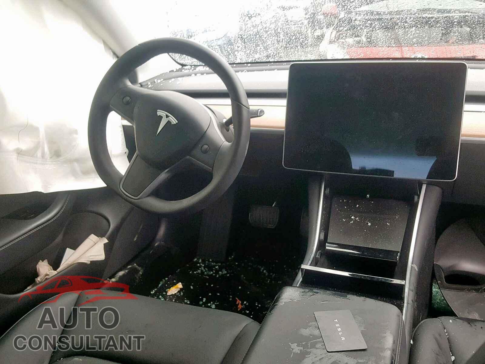 TESLA MODEL 3 2018 - 5YJ3E1EB0JF144696