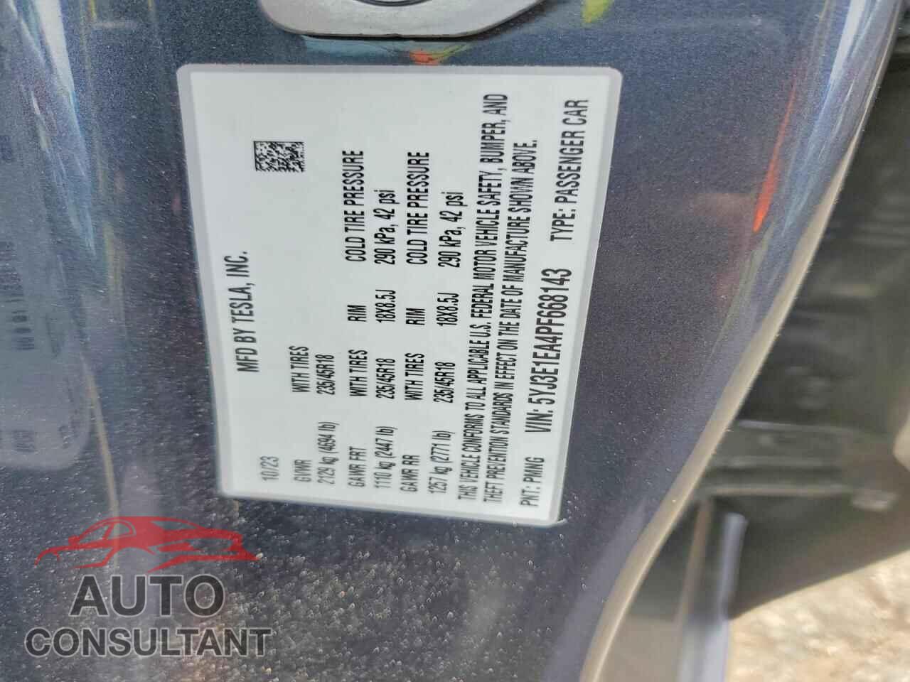 TESLA MODEL 3 2023 - 5YJ3E1EA4PF668143
