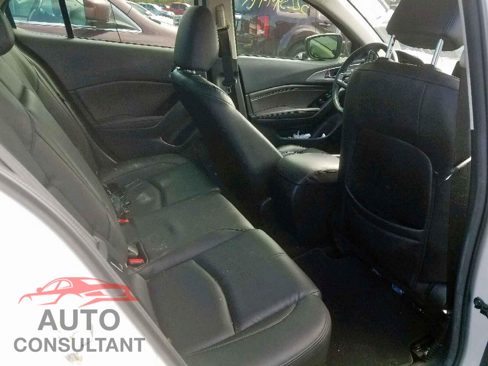MAZDA 3 2017 - 3MZBN1V71HM100359
