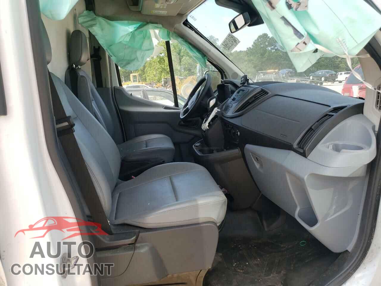 FORD TRANSIT 2019 - 1FTYR2CM6KKB81910