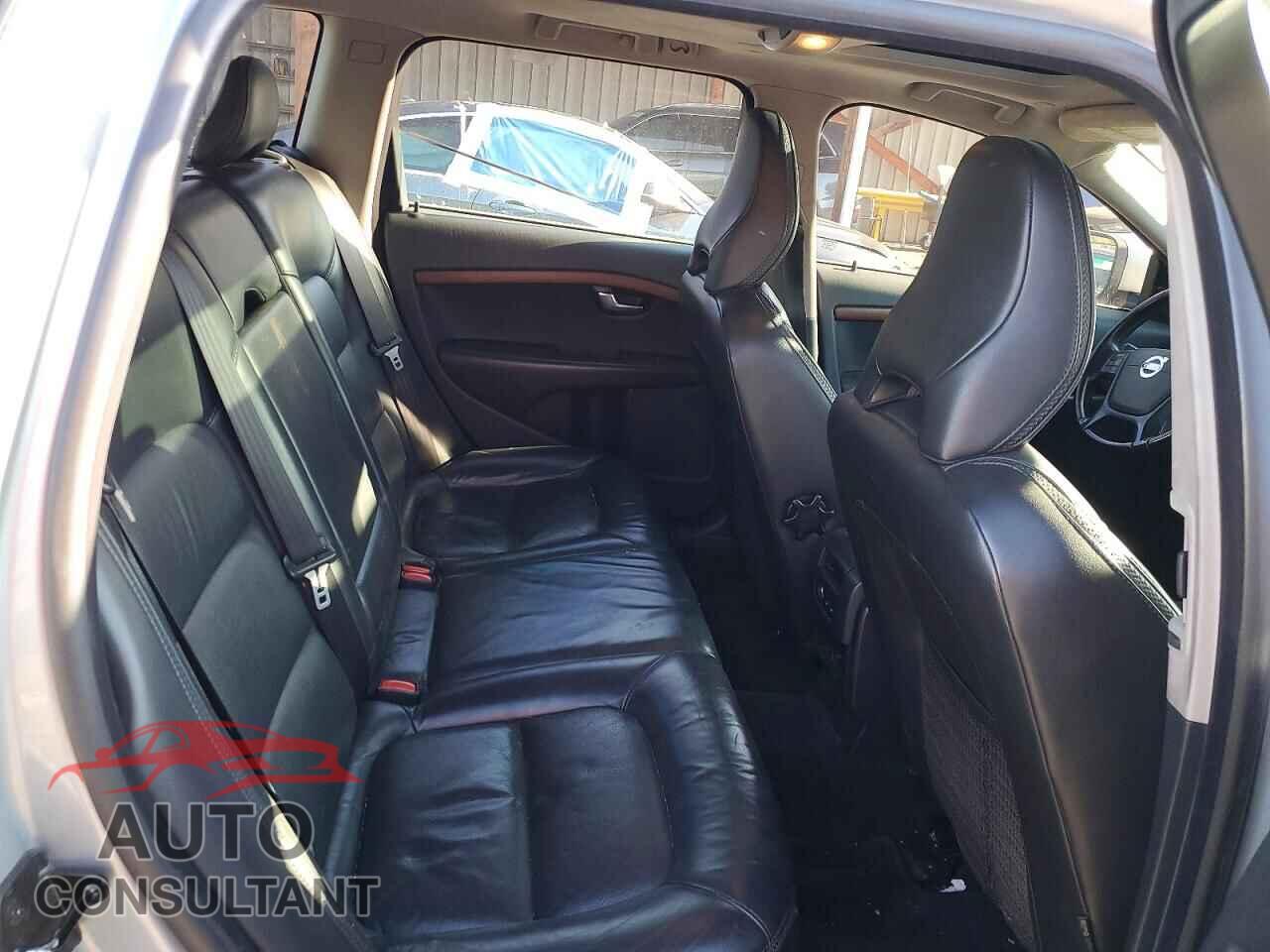 VOLVO XC70 2010 - YV4982BZ5A1082081