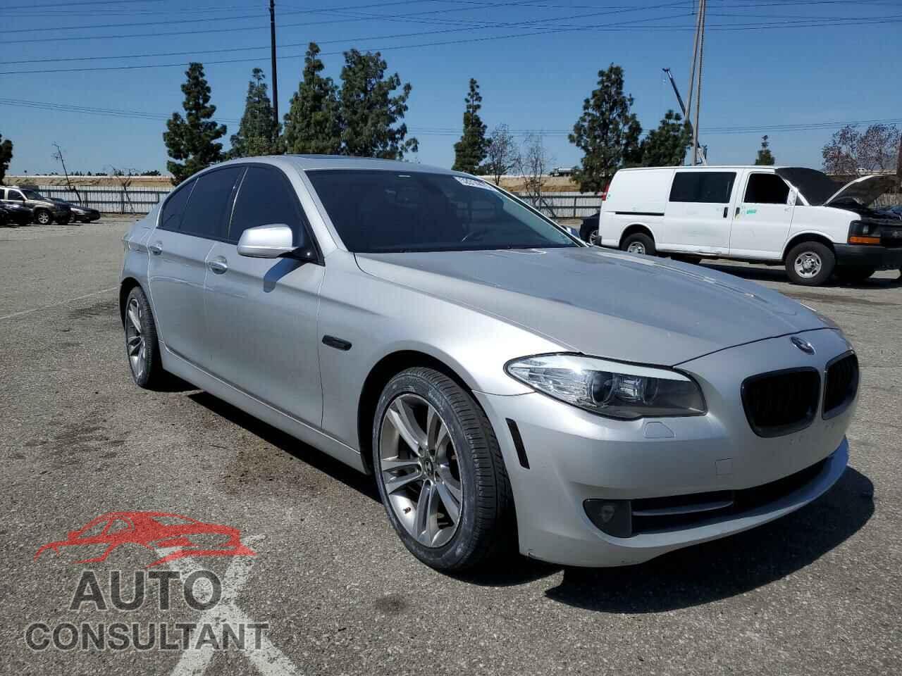 BMW 5 SERIES 2011 - WBAFR1C5XBC742529