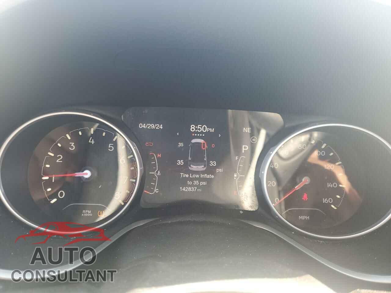 JEEP COMPASS 2017 - 3C4NJCBB3HT632847