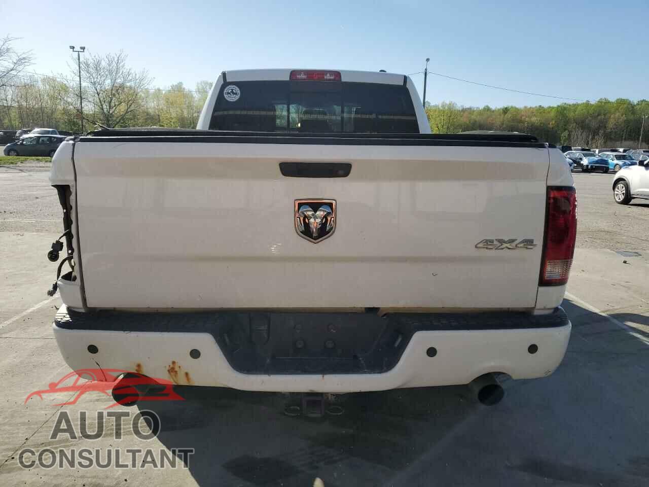 DODGE RAM 1500 2012 - 1C6RD7HT7CS280373