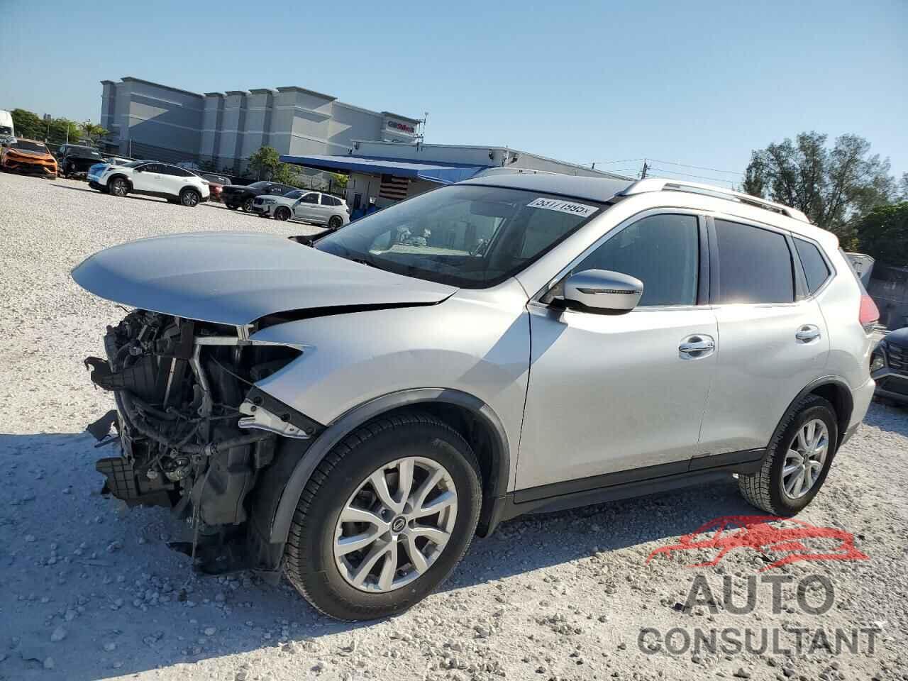 NISSAN ROGUE 2017 - KNMAT2MT0HP611998