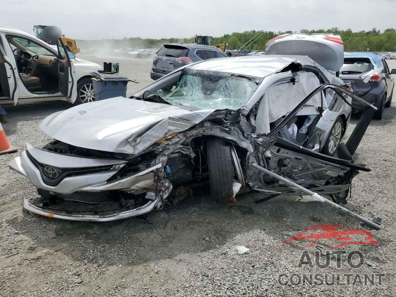 TOYOTA CAMRY 2018 - JTNB11HK2J3014320