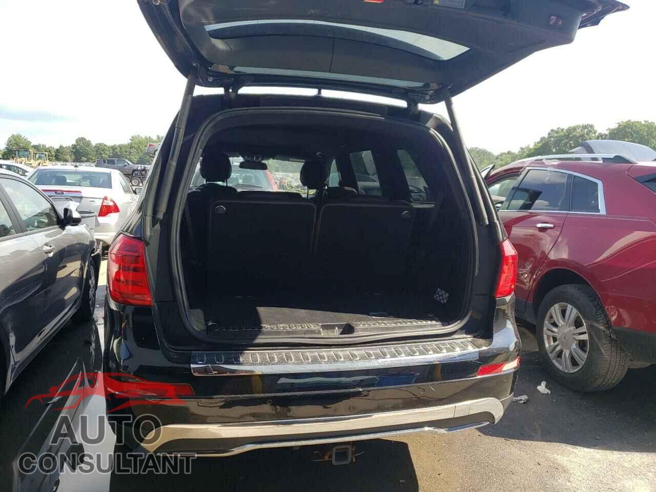 MERCEDES-BENZ GL-CLASS 2016 - 4JGDF2EE1GA679535