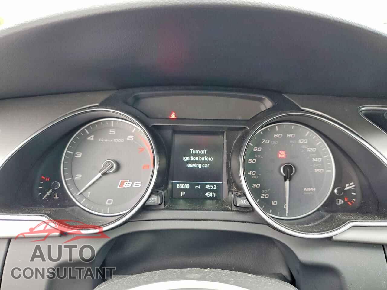 AUDI S5/RS5 2015 - WAUCGAFR4FA033166