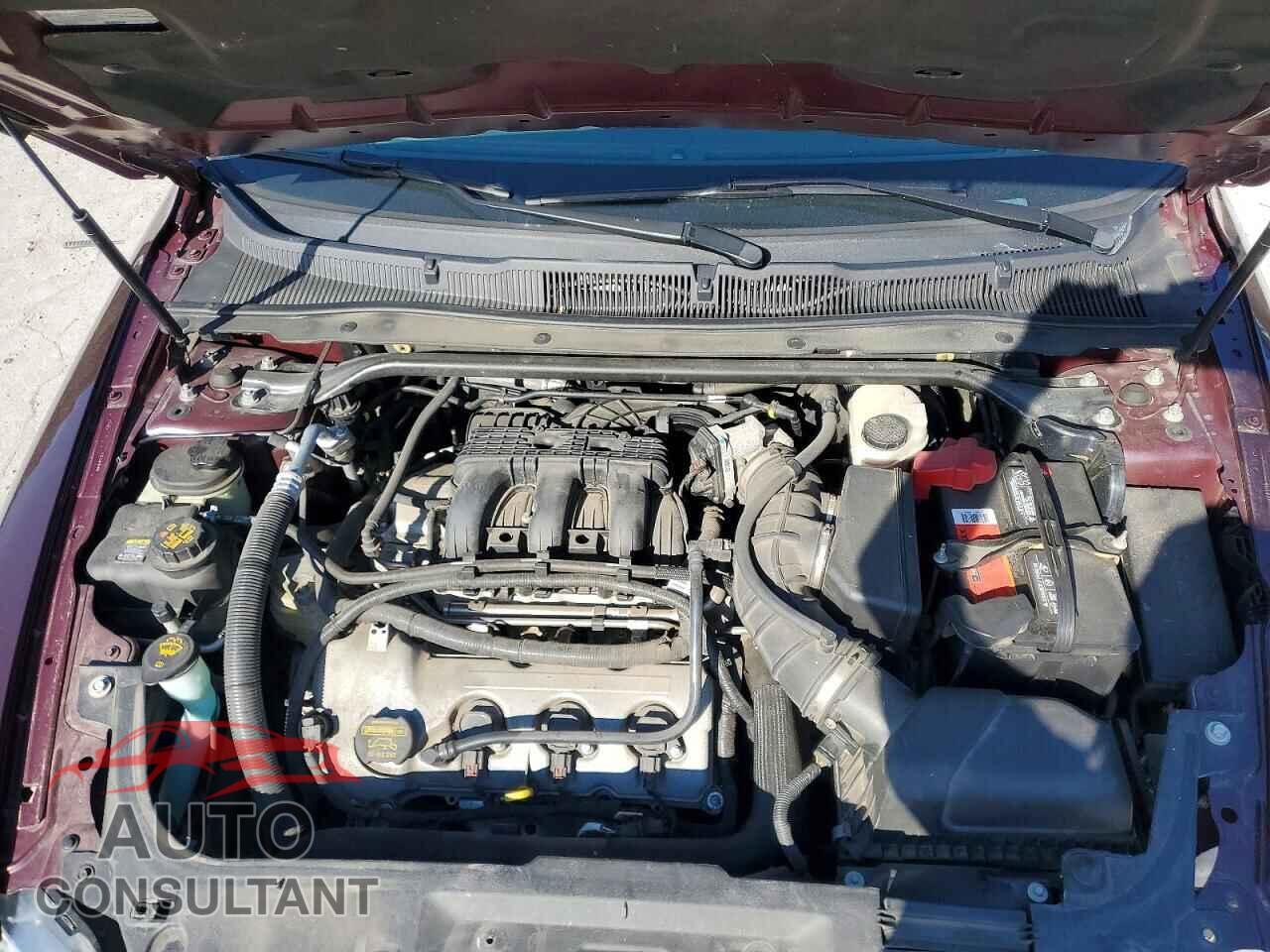 FORD TAURUS 2011 - 1FAHP2FW2BG174464