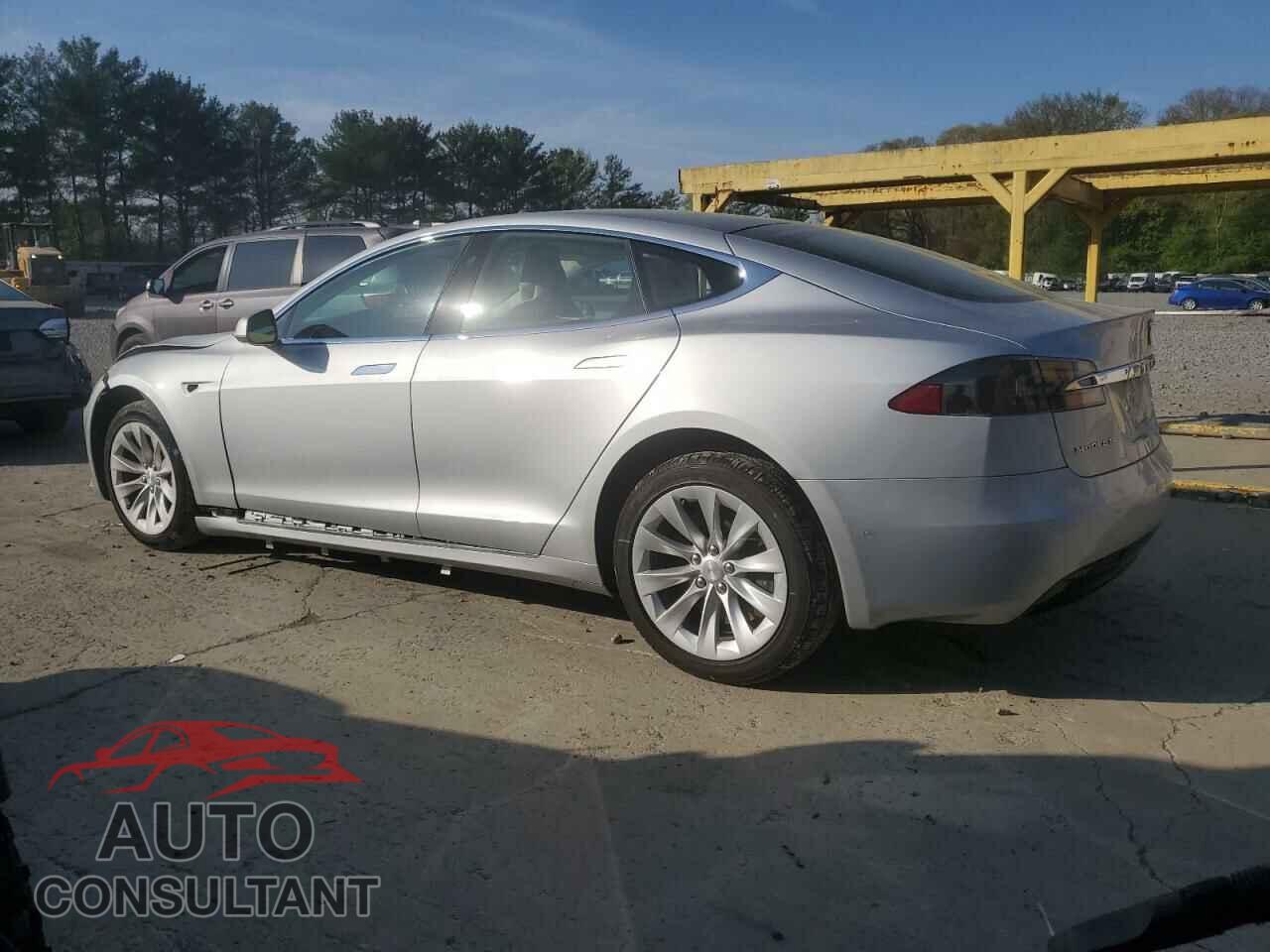 TESLA MODEL S 2017 - 5YJSA1E2XHF213086