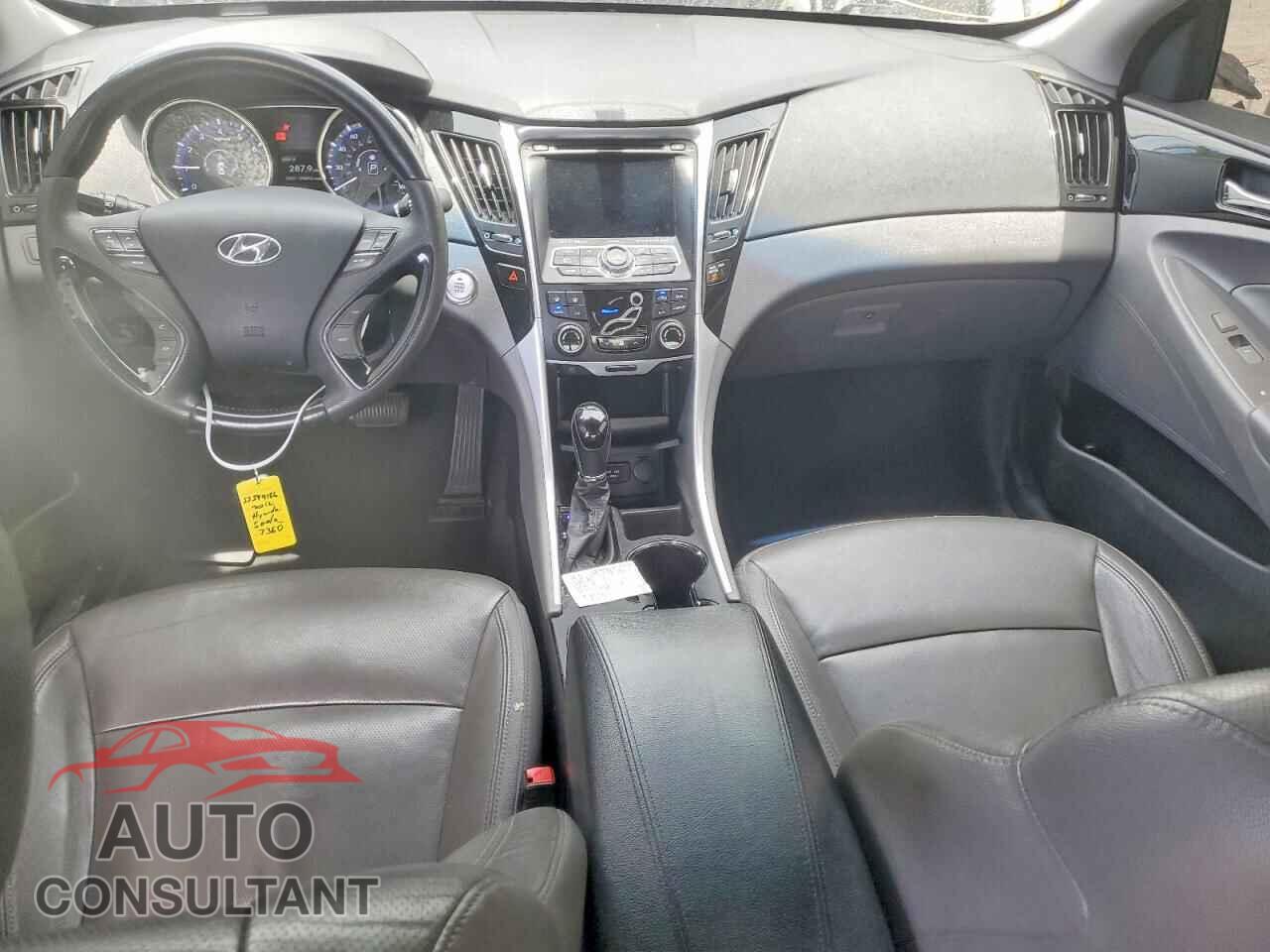 HYUNDAI SONATA 2012 - 5NPEC4AC9CH357360